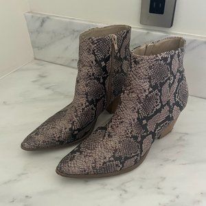 Free People Snakeskin Booties Size 9
